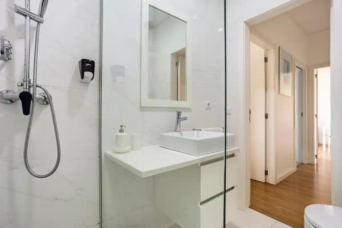 Luxury Anibal Cunha Apartments Porto Luaran gambar
